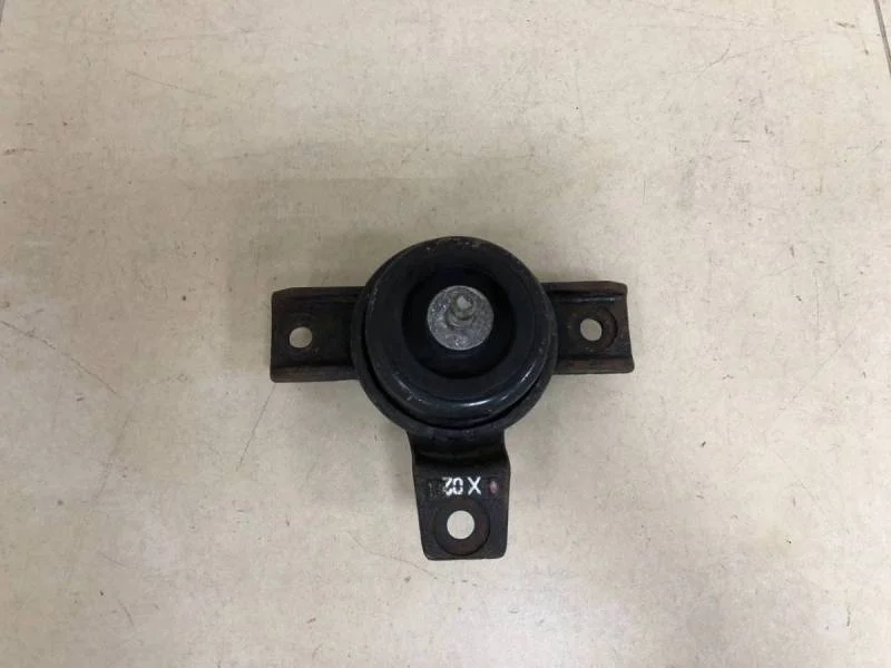 Опора двигателя правая Kia Sorento (XM) 2009>