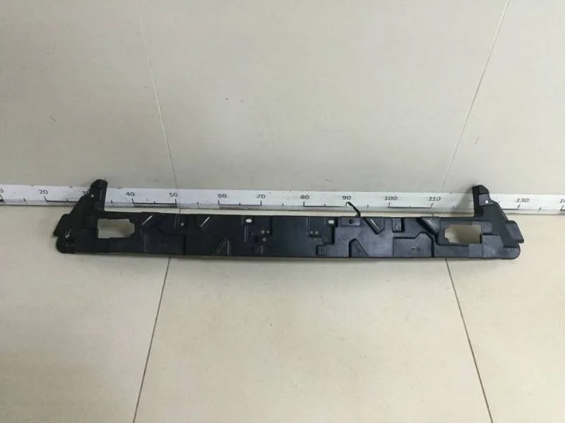 Кронштейн решетки радиатора Lexus LX450D/570 2015>