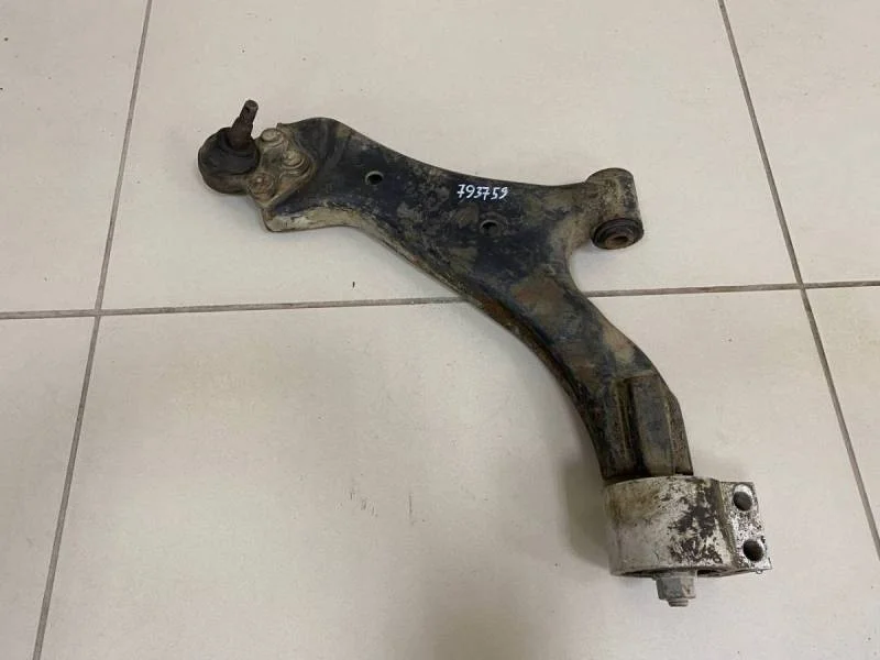 Рычаг передний левый Opel Antara 2007-2015