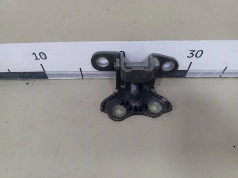 Петля двери задней правой верхняя Kia Rio 3 (UB) 2011-2017