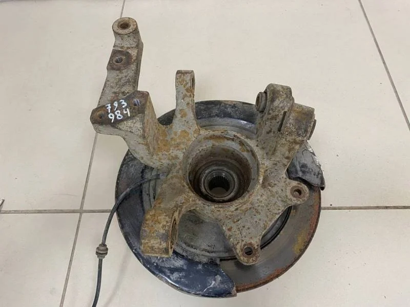 Кулак поворотный задний левый SsangYong Actyon New/Korando 2010>