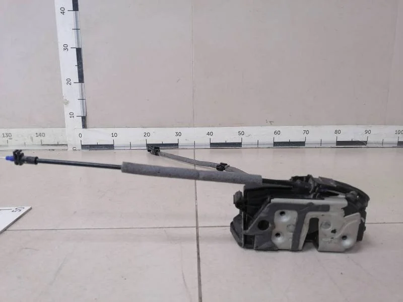 Замок двери передней правой Ford Focus 2 (DB) 2008-2011