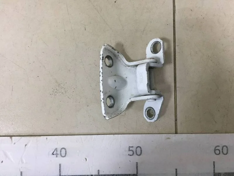 Петля двери задней правой верхняя Kia Cerato (TD) 2009-2013