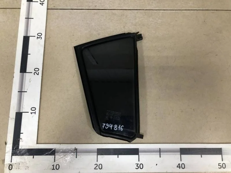 Стекло двери задней правой (форточка) Mazda Mazda 3 (BK) 2002-2009