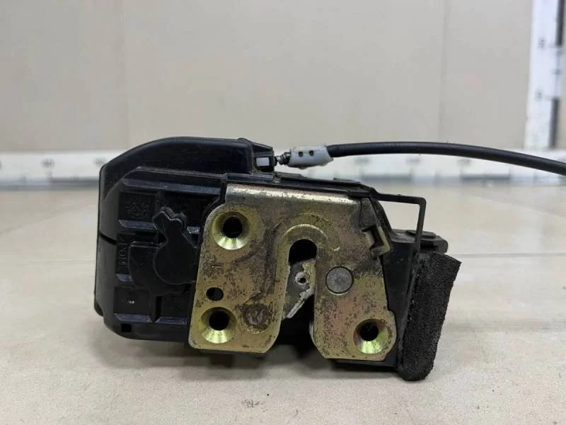 Замок двери задней левой Nissan Murano (Z50) 2004-2008
