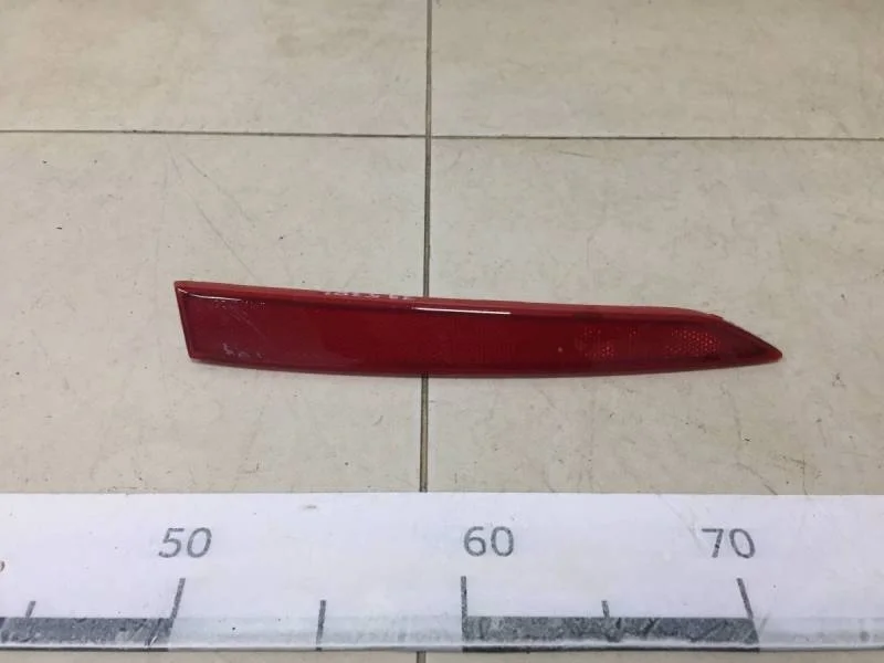 Отражатель в бампер задний правый Hyundai Solaris 2017>