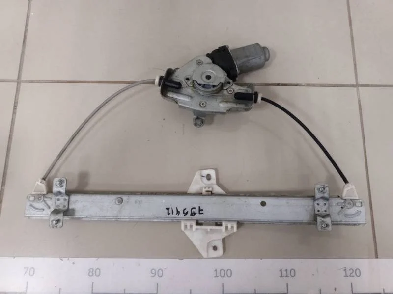 Стеклоподъемник электр. задний правый Kia Rio 3 (UB) 2011-2017