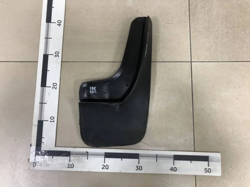 Брызговик задний правый Volkswagen Polo (Sed RUS) 2011>