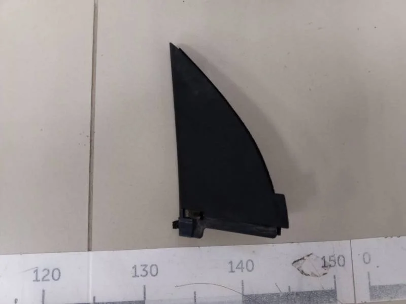 Крышка зеркала внутренняя левая Nissan X-Trail (T31) 2007-2014