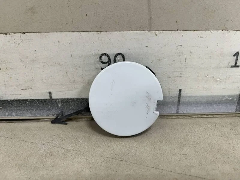 Заглушка буксировочного крюка Renault Sandero 2014>