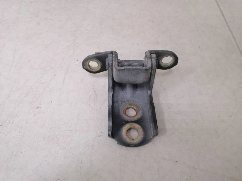 Петля двери передней правой верхняя Nissan Murano (Z50) 2004-2008