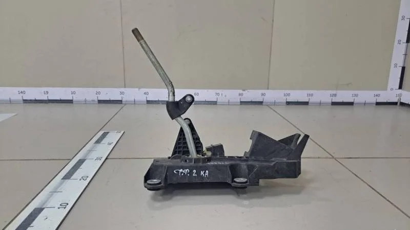 Кулиса КПП Ford Focus 2 (DB) 2008-2011