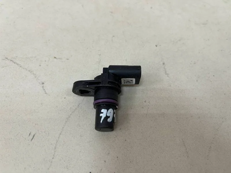 Датчик положения распредвала Skoda Rapid 2012-2020