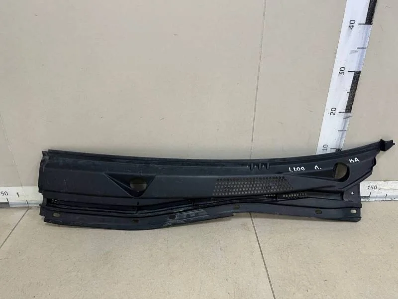 Решетка стеклооч. (планка под лобовое стекло, жабо) Mitsubishi L200 (KB) 2006-2016