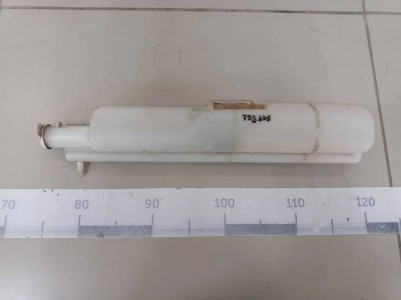 Бачок расширительный Mitsubishi Lancer 9  (CS/Classic) 2000-2011