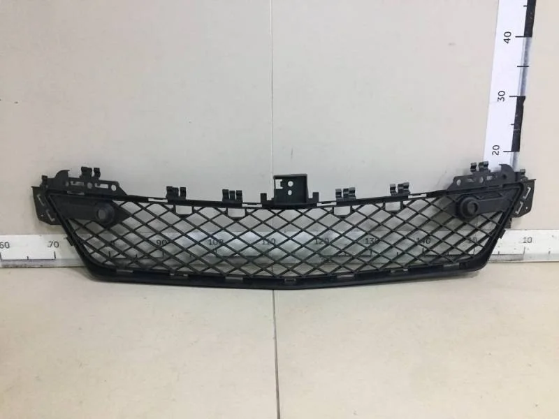 Решетка радиатора Mercedes-Benz C-Class (W204) 2007-2014