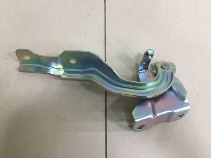 Петля капота правая Kia Rio 3 (UB) 2011-2017