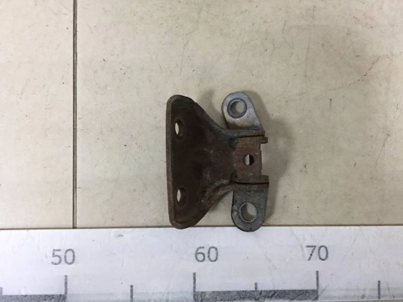 Петля двери задней левой верхняя Hyundai Elantra (MD) 2011-2016