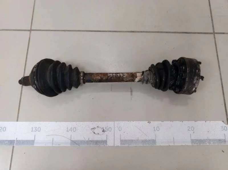 Полуось передняя левая Volkswagen Polo (Sed RUS) 2011>