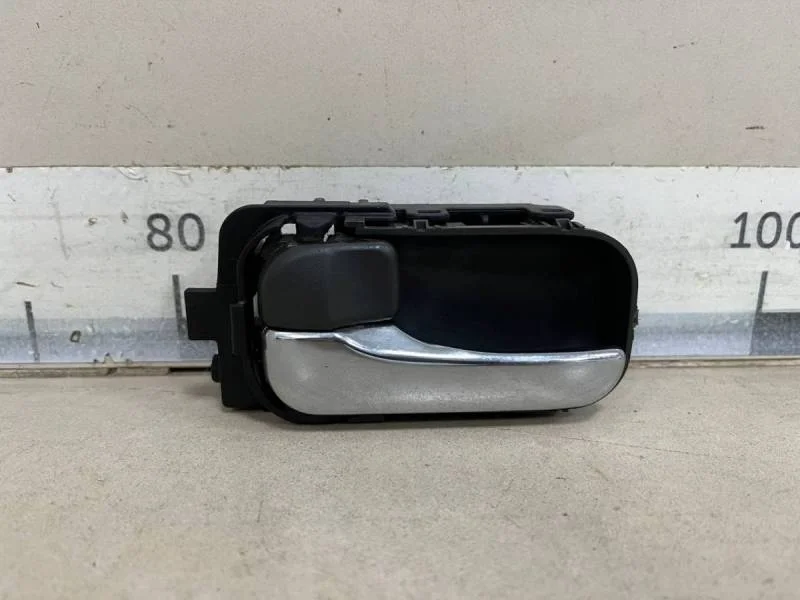 Ручка двери внутренняя левая Nissan X-Trail (T30) 2001-2006