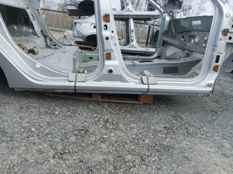 Порог со стойкой правый Renault Logan (2) 2014>