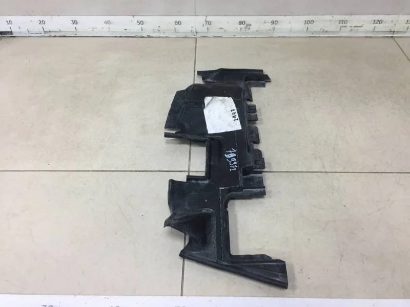 Воздуховод радиатора Audi Audi Q3 (8U) 2012>