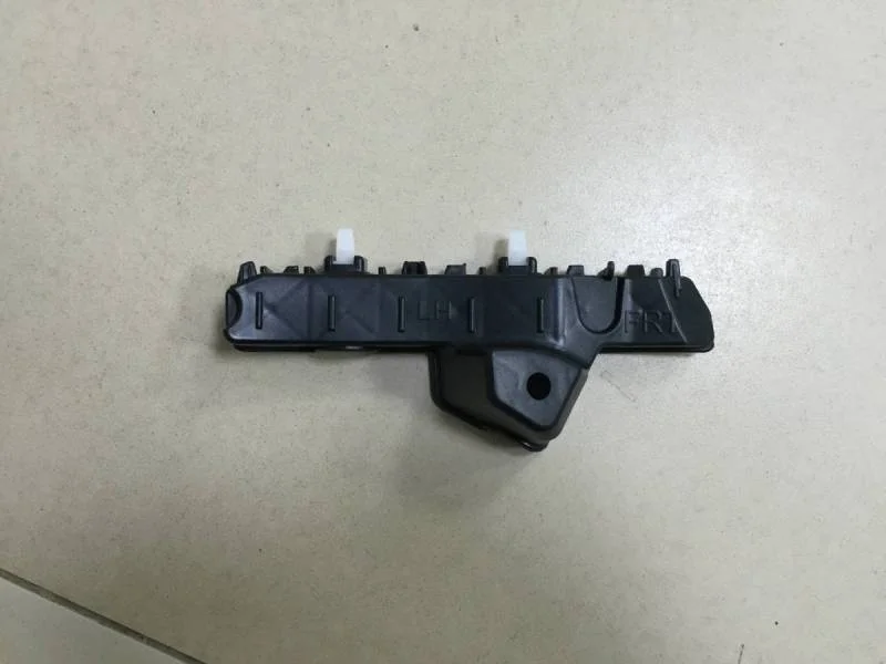 Кронштейн переднего бампера левый Hyundai Solaris 2020>