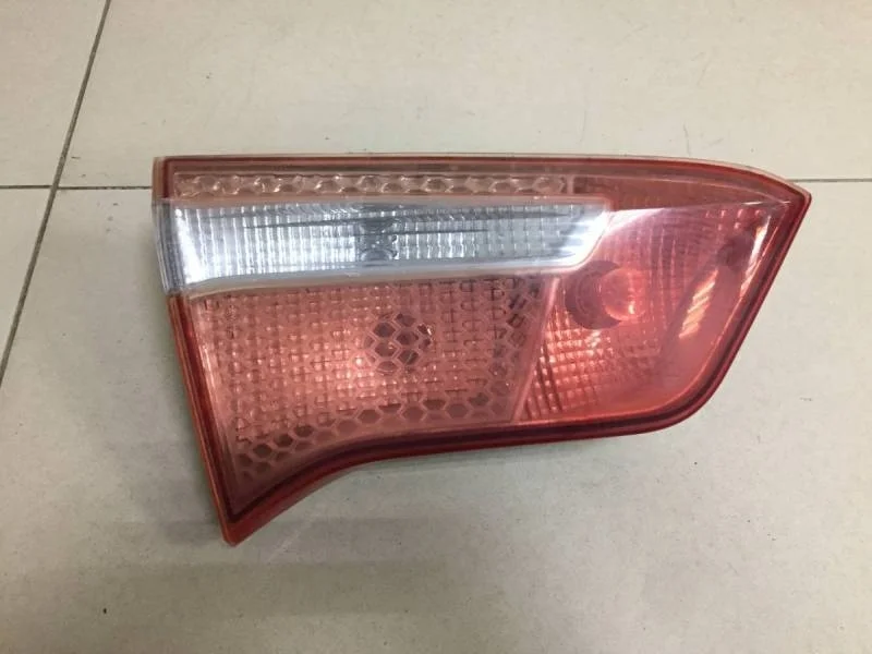 Фонарь задний внутренний левый Kia Rio 3 (UB) 2011-2017