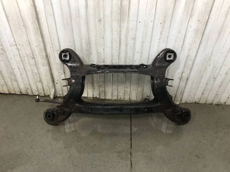 Балка задняя Mercedes-Benz C-Class (W203) 2000-2007