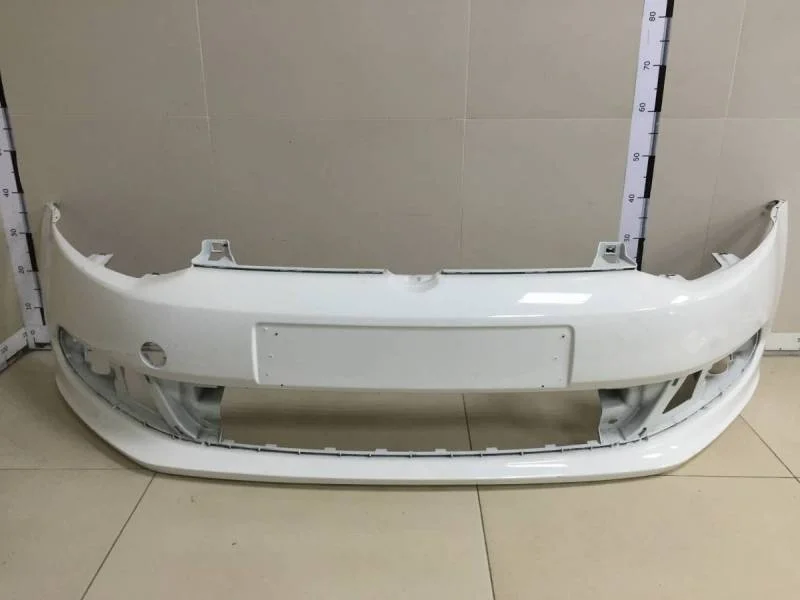 Бампер передний Volkswagen Polo (Sed RUS) 2011>