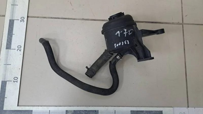 Бачок гидроусилителя Mercedes-Benz C-Class (W203) 2000-2007