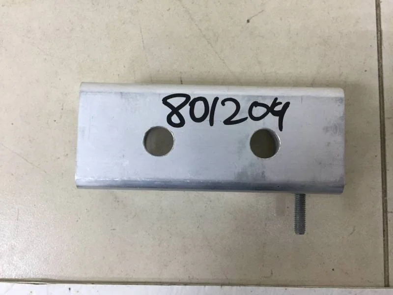 Кронштейн усилителя переднего бампера Land Rover Range Rover 4 2013>