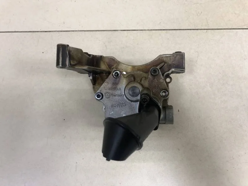 Насос масляный Volkswagen Polo (Sed RUS) 2011>