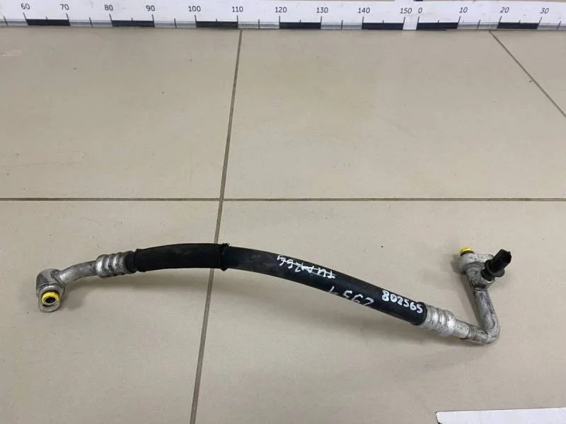 Трубка кондиционера Audi Q7 (4L) 2005-2015