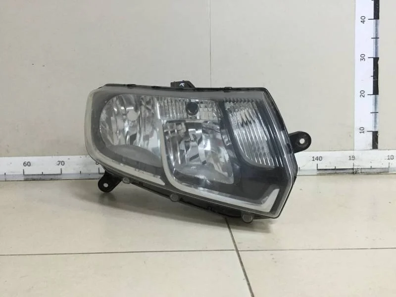 Фара правая Renault Logan (2) 2014>