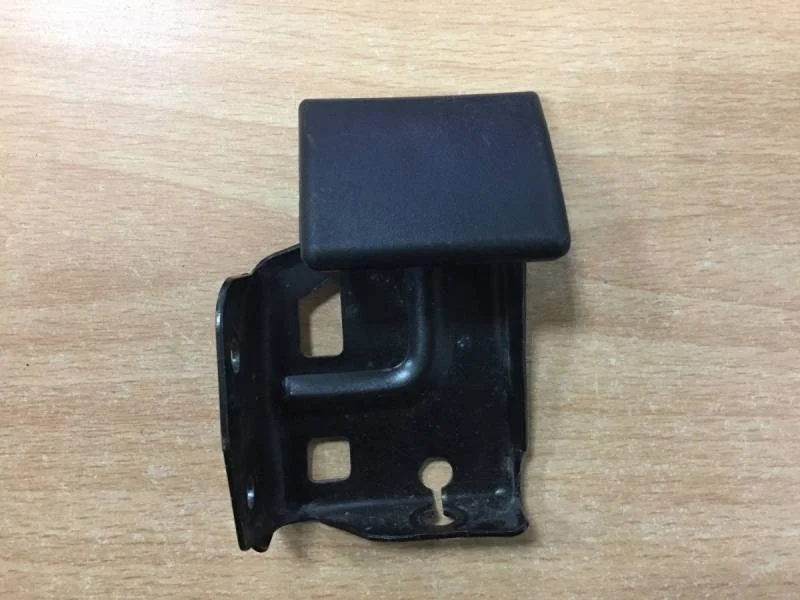 Ручка открывания капота Nissan Almera Classic (B10) 2006-2013