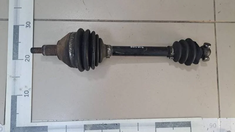 Полуось передняя левая Volkswagen Polo (Sed RUS) 2011>