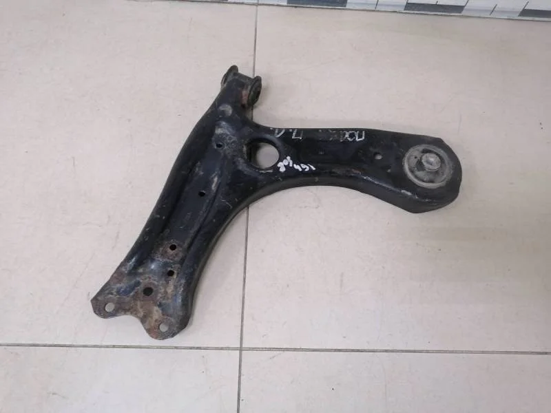 Рычаг передний левый Volkswagen Polo (9N) 2001-2009