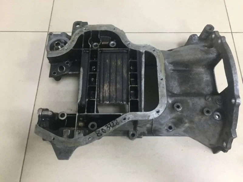 Поддон масляный двигателя Toyota Avensis (T250) 2003-2009