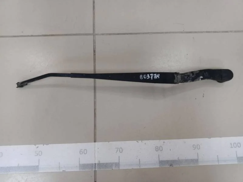 Поводок стеклоочистителя передний левый Mitsubishi Lancer 9  (CS/Classic) 2000-2011