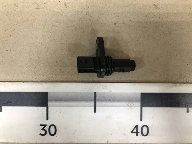 Датчик положения коленвала Nissan Qashqai (J10) 2006-2013