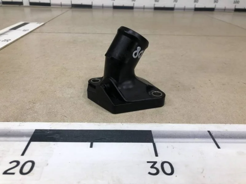 Крышка термостата Nissan Qashqai (J10) 2006-2013