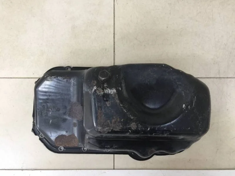 Поддон масляный двигателя Volkswagen Jetta (5K) 2011>