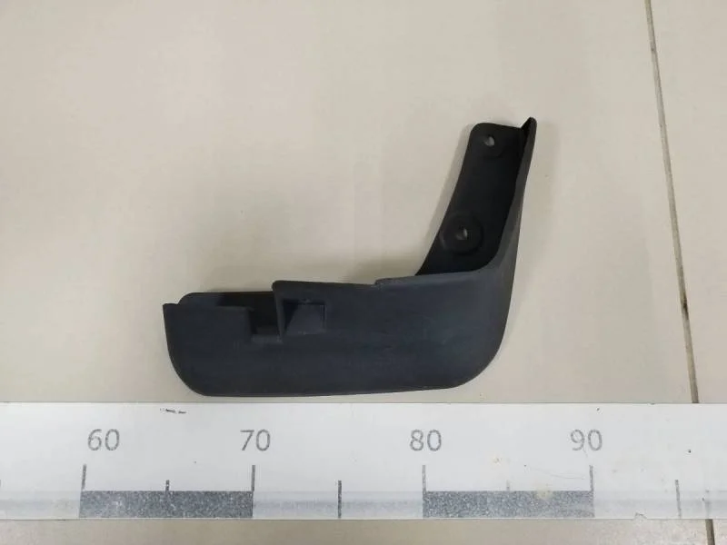 Брызговик передний правый Mitsubishi Lancer X (CX, CY)  2007>