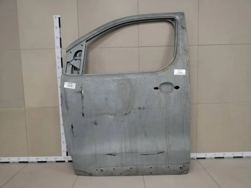 Дверь передняя левая Peugeot Traveller 2016>