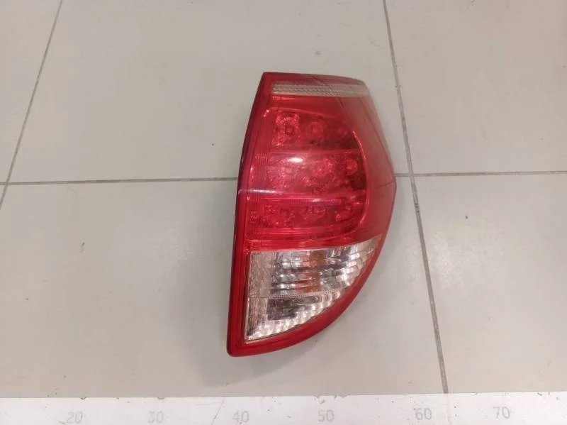 Фонарь задний правый Toyota Rav 4 (A30) 2006-2013
