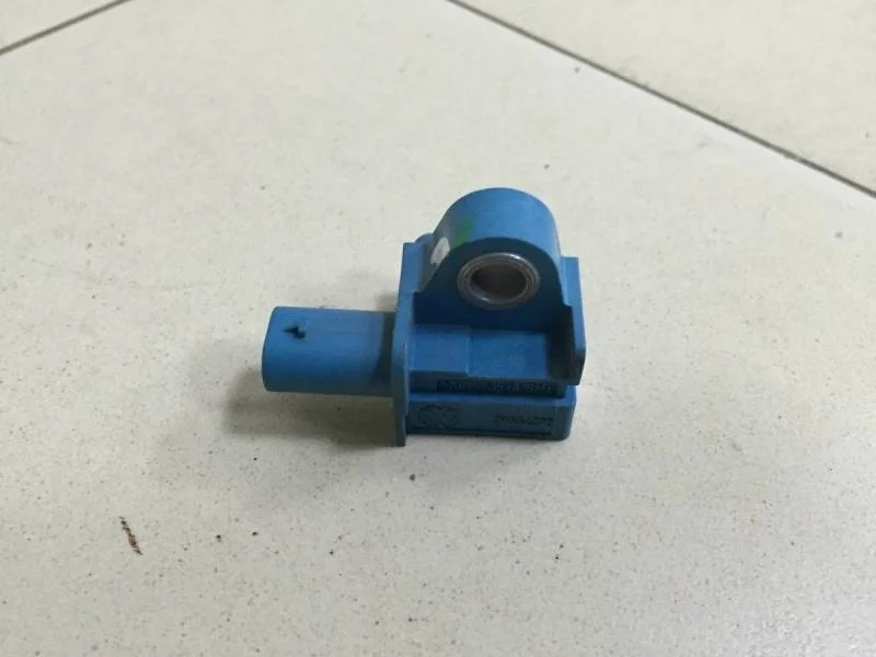 Датчик AIR BAG Volkswagen Jetta (5K) 2011>