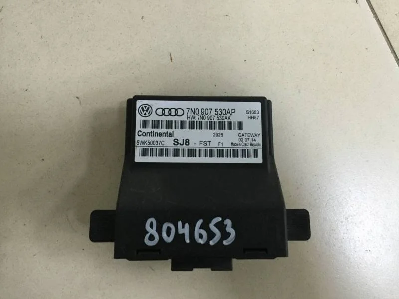 Блок электронный Volkswagen Jetta (5K) 2011>