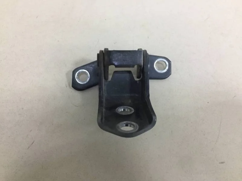 Петля двери передней правой нижняя Mazda Mazda 6 (GH) 2007-2012
