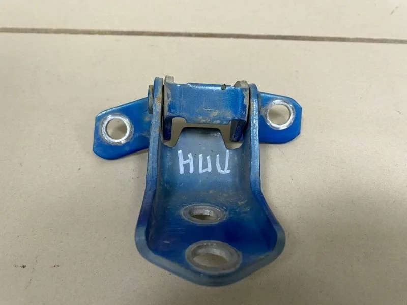 Петля двери передней правой нижняя Mazda CX-5 (KE) 2011-2017